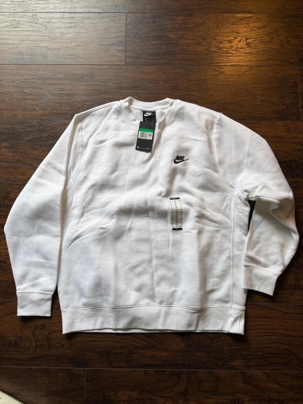 NWT Nike Men’s White Crewneck Sweatshirt with Small Black Swoosh SZ XL (N12)